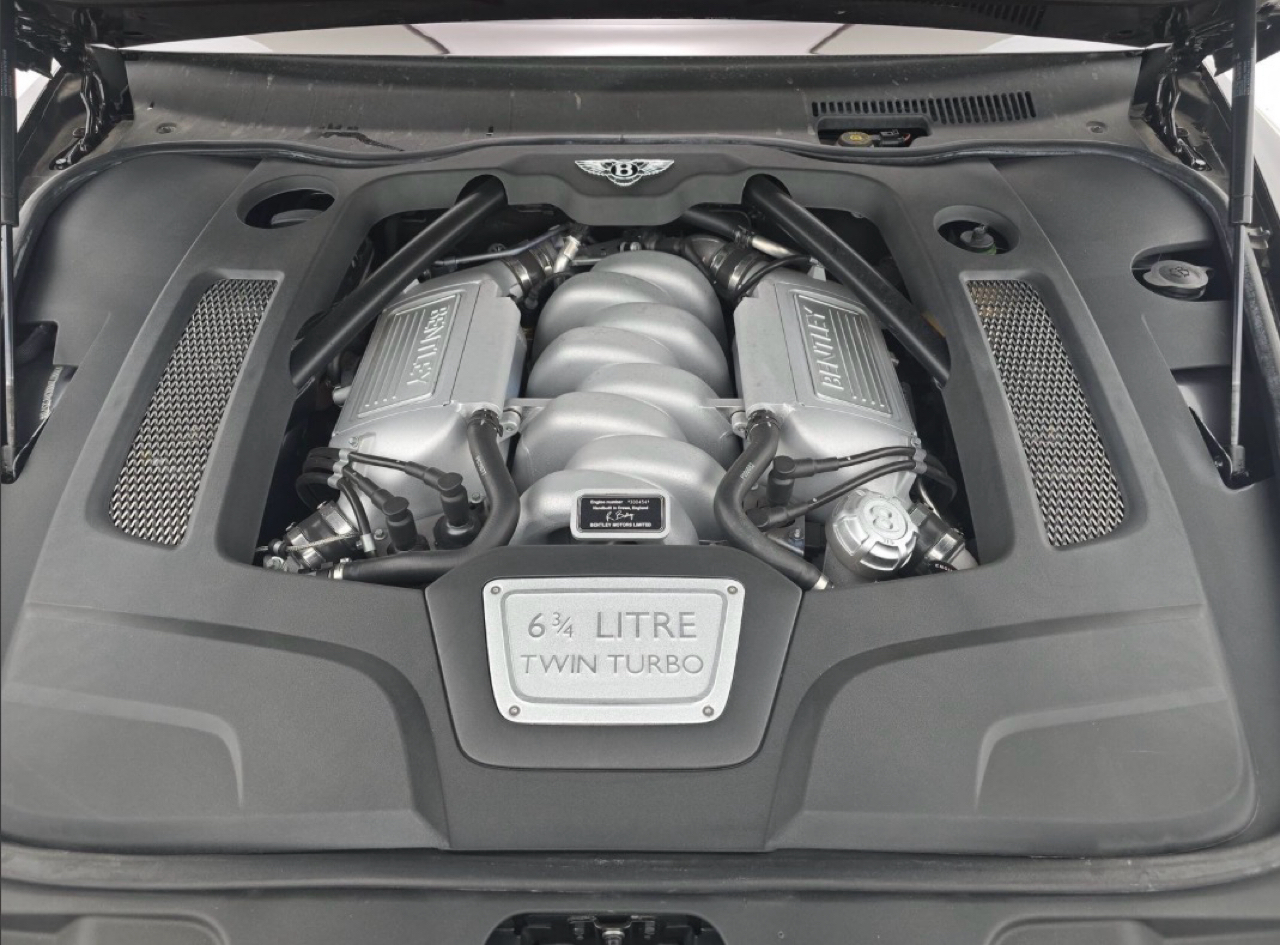 Bentley Mulsanne 4dr Sdn 2011