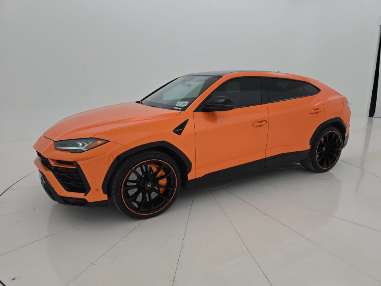 Lamborghini Urus AWD 2022