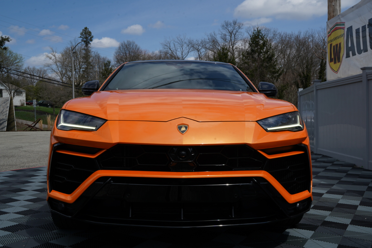 Lamborghini Urus AWD 2022