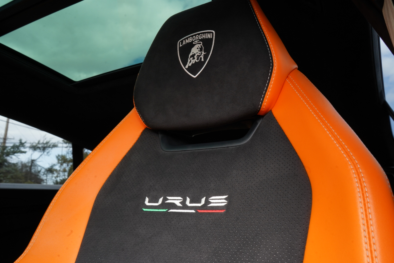 Lamborghini Urus AWD 2022