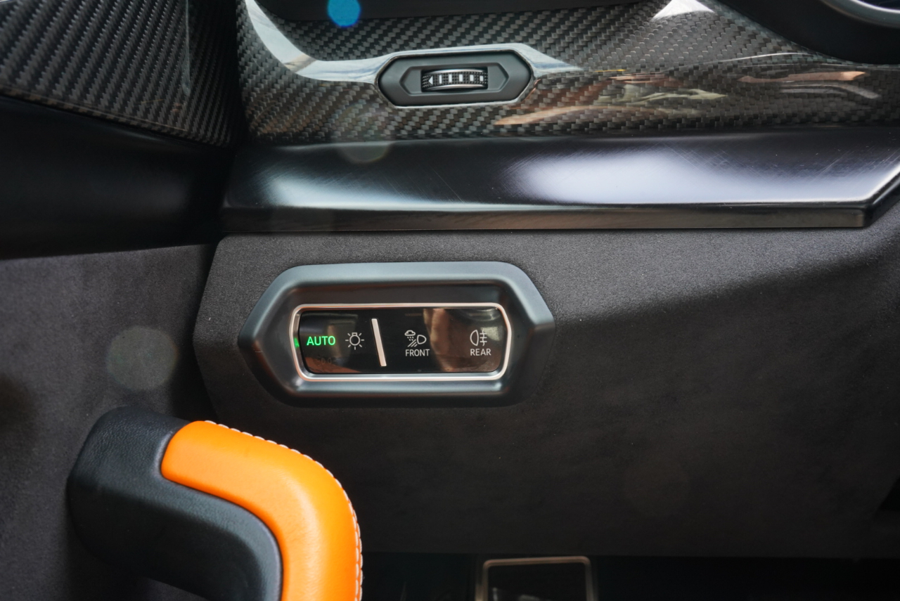 Lamborghini Urus AWD 2022