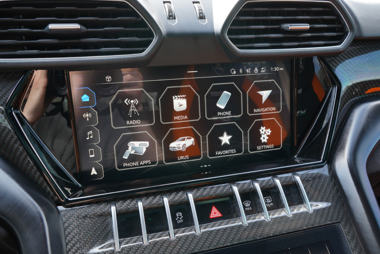 Lamborghini Urus AWD 2022