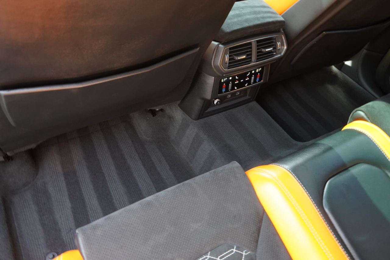 Lamborghini Urus AWD 2022