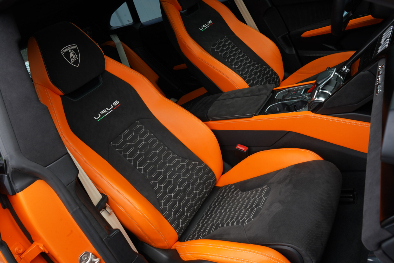 Lamborghini Urus AWD 2022