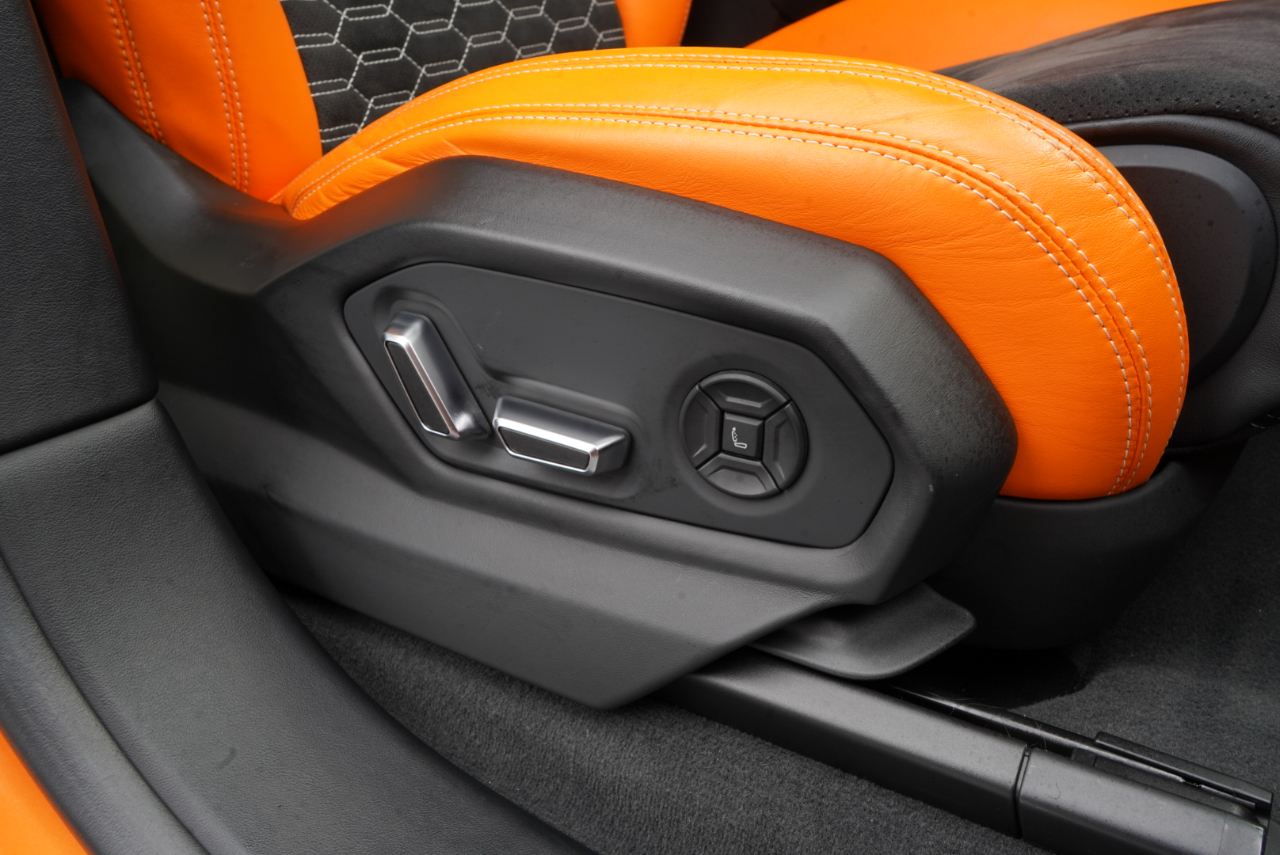 Lamborghini Urus AWD 2022