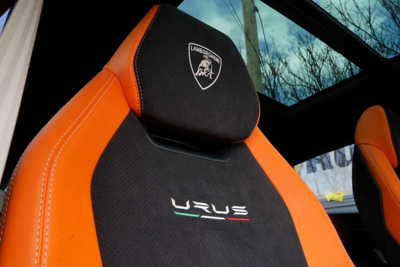 Lamborghini Urus AWD 2022