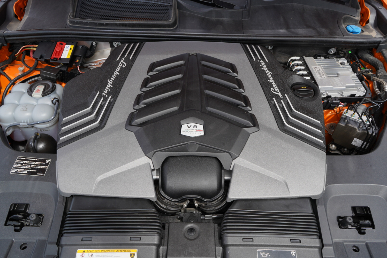 Lamborghini Urus AWD 2022