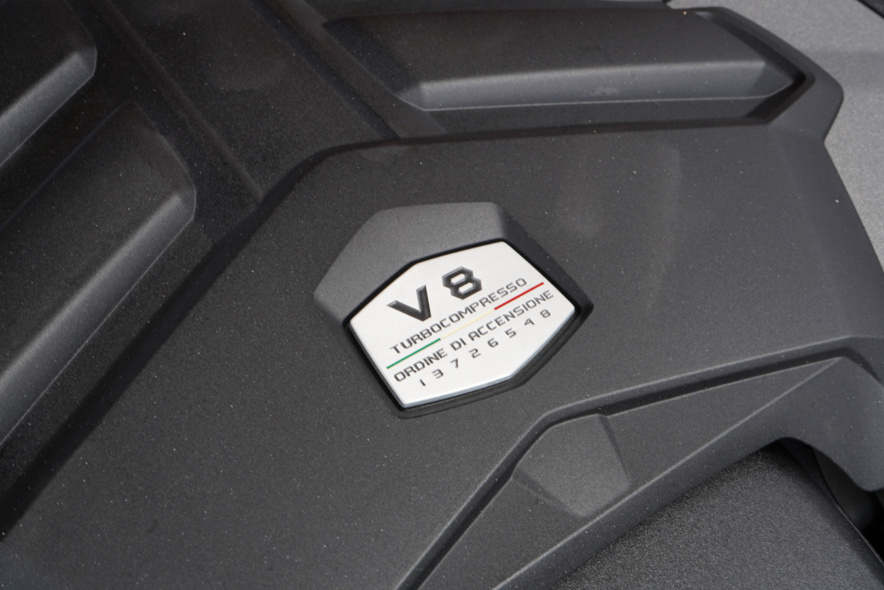 Lamborghini Urus AWD 2022