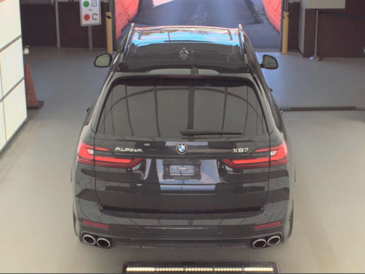 BMW X7 ALPINA XB7 Sports Activity Vehicle 2022