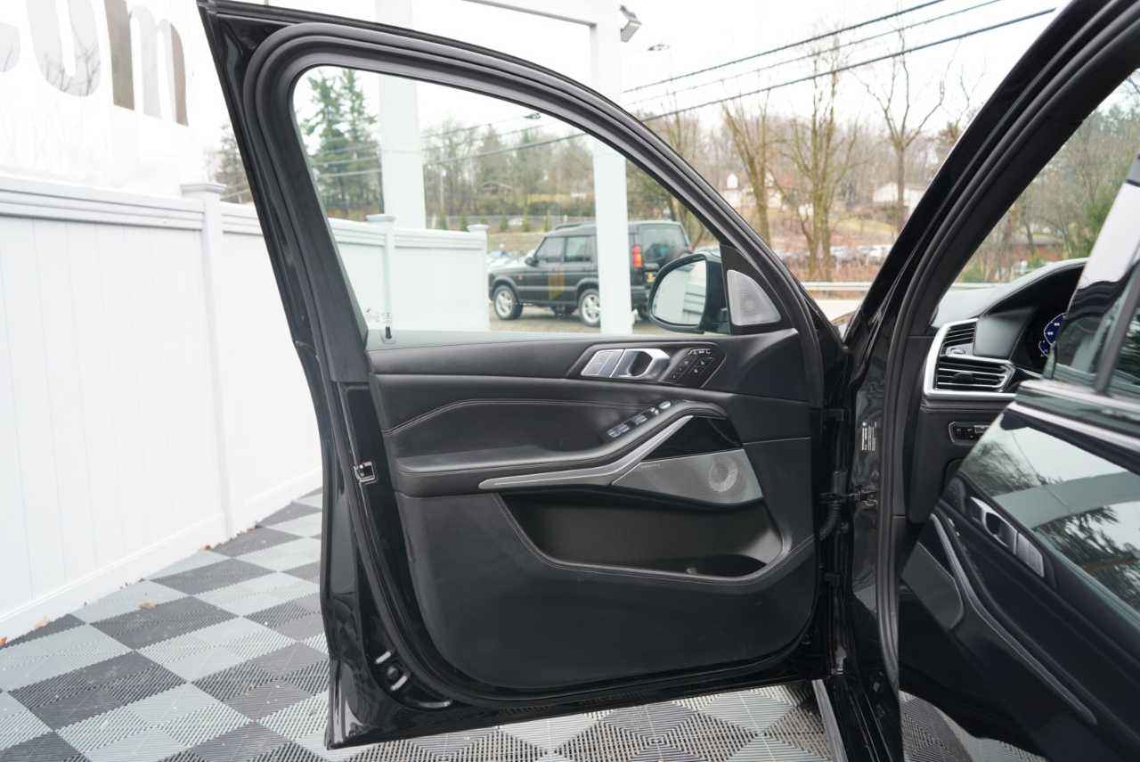 BMW X7 ALPINA XB7 Sports Activity Vehicle 2022