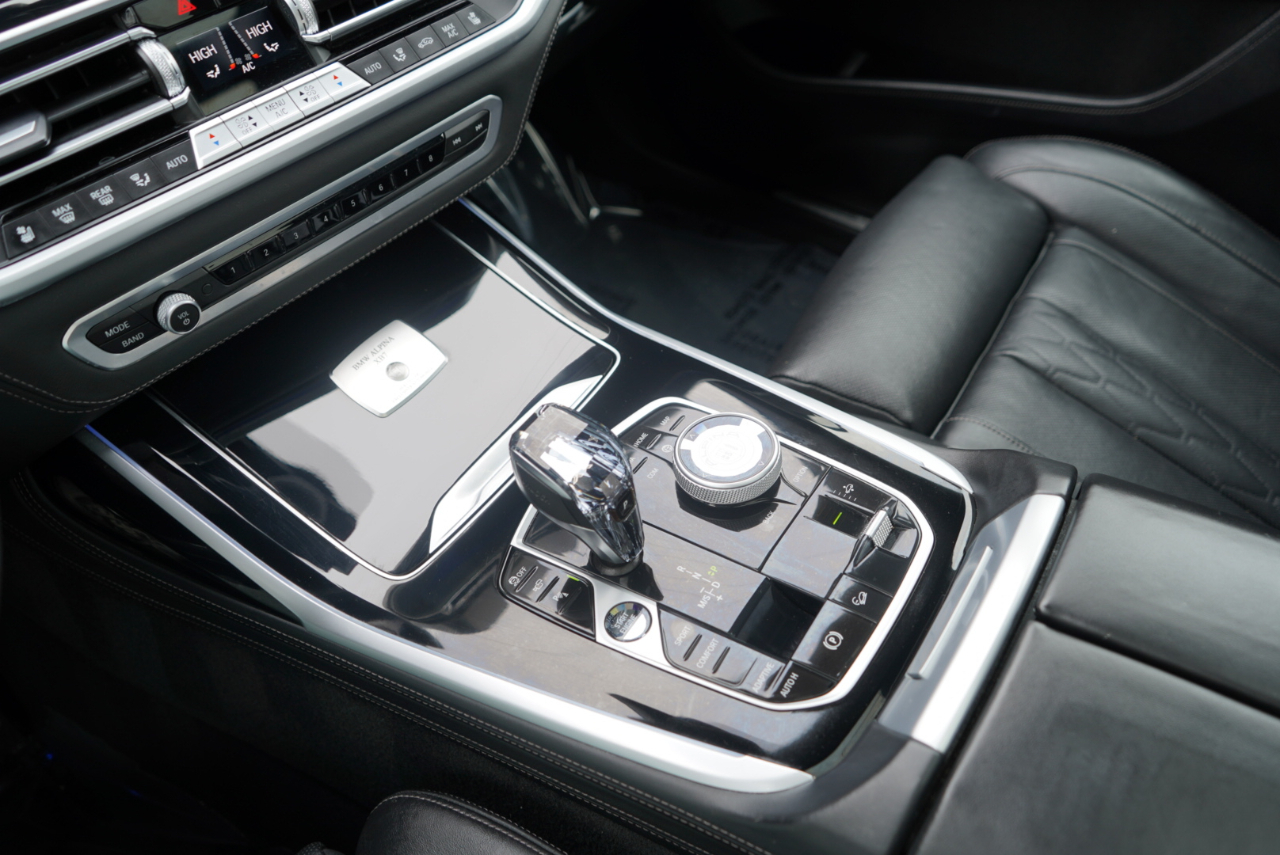 BMW X7 ALPINA XB7 Sports Activity Vehicle 2022