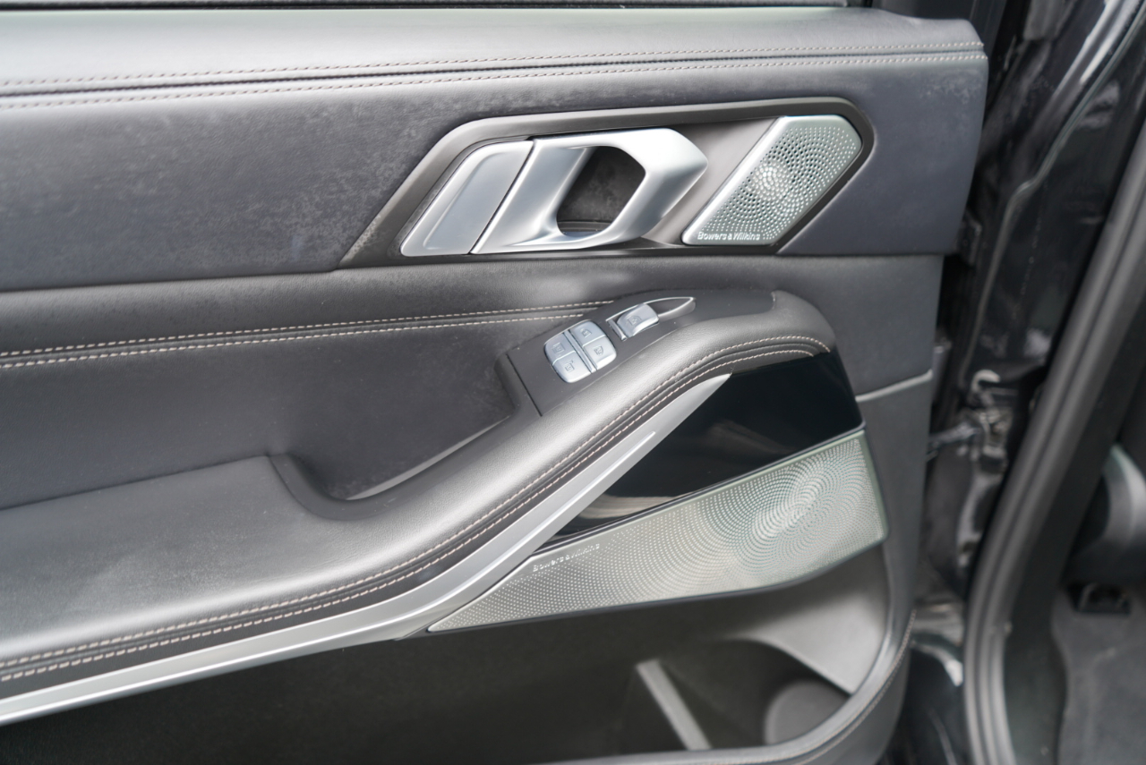 BMW X7 ALPINA XB7 Sports Activity Vehicle 2022