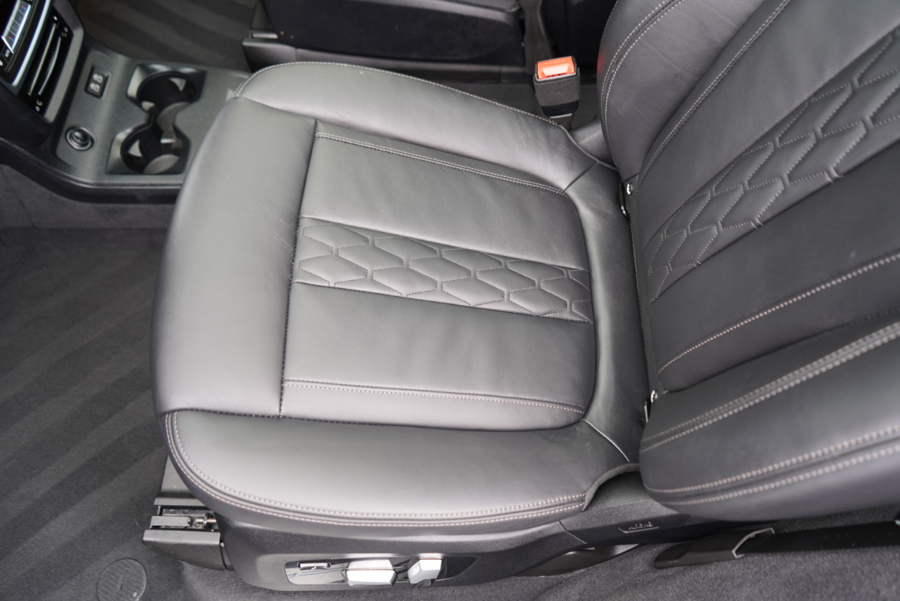 BMW X7 ALPINA XB7 Sports Activity Vehicle 2022