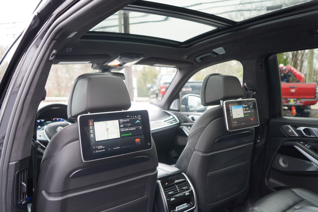 BMW X7 ALPINA XB7 Sports Activity Vehicle 2022