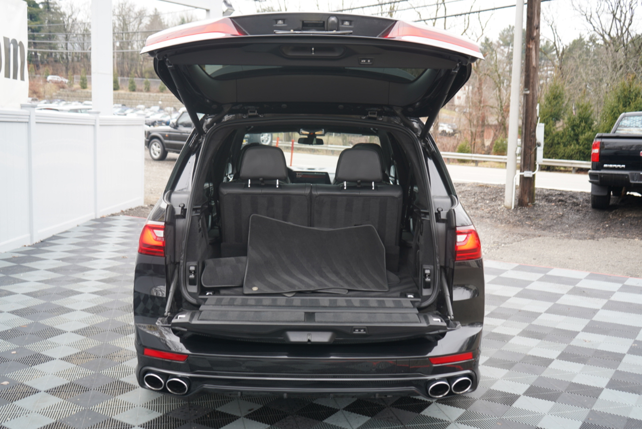 BMW X7 ALPINA XB7 Sports Activity Vehicle 2022