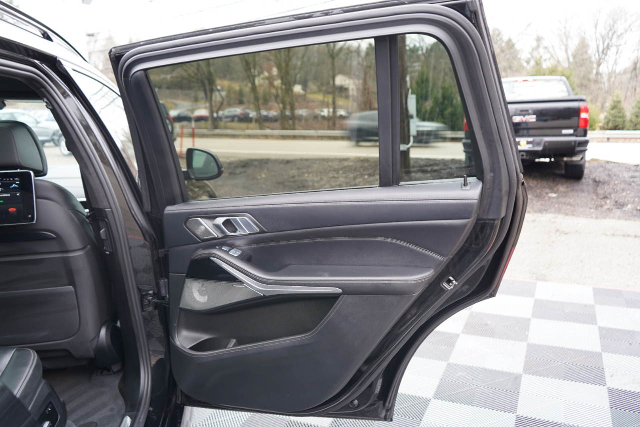 BMW X7 ALPINA XB7 Sports Activity Vehicle 2022