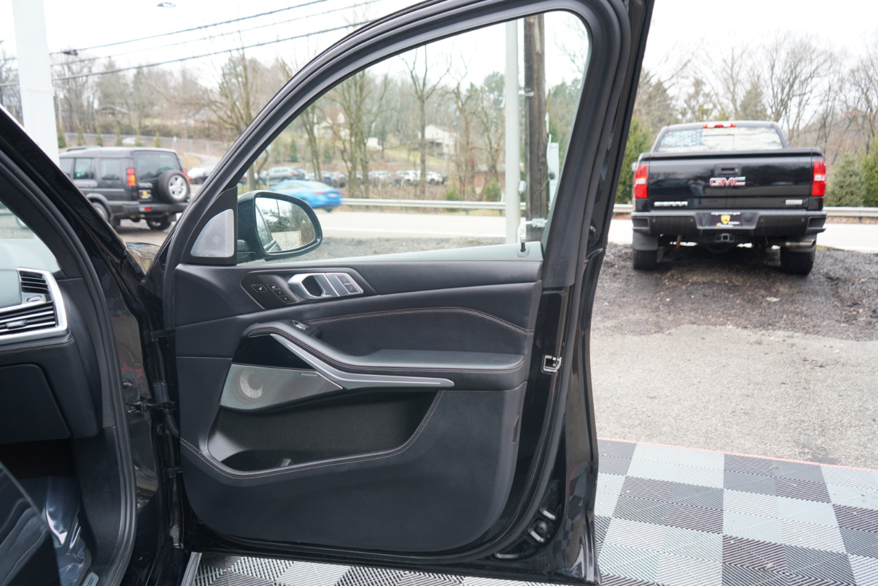 BMW X7 ALPINA XB7 Sports Activity Vehicle 2022