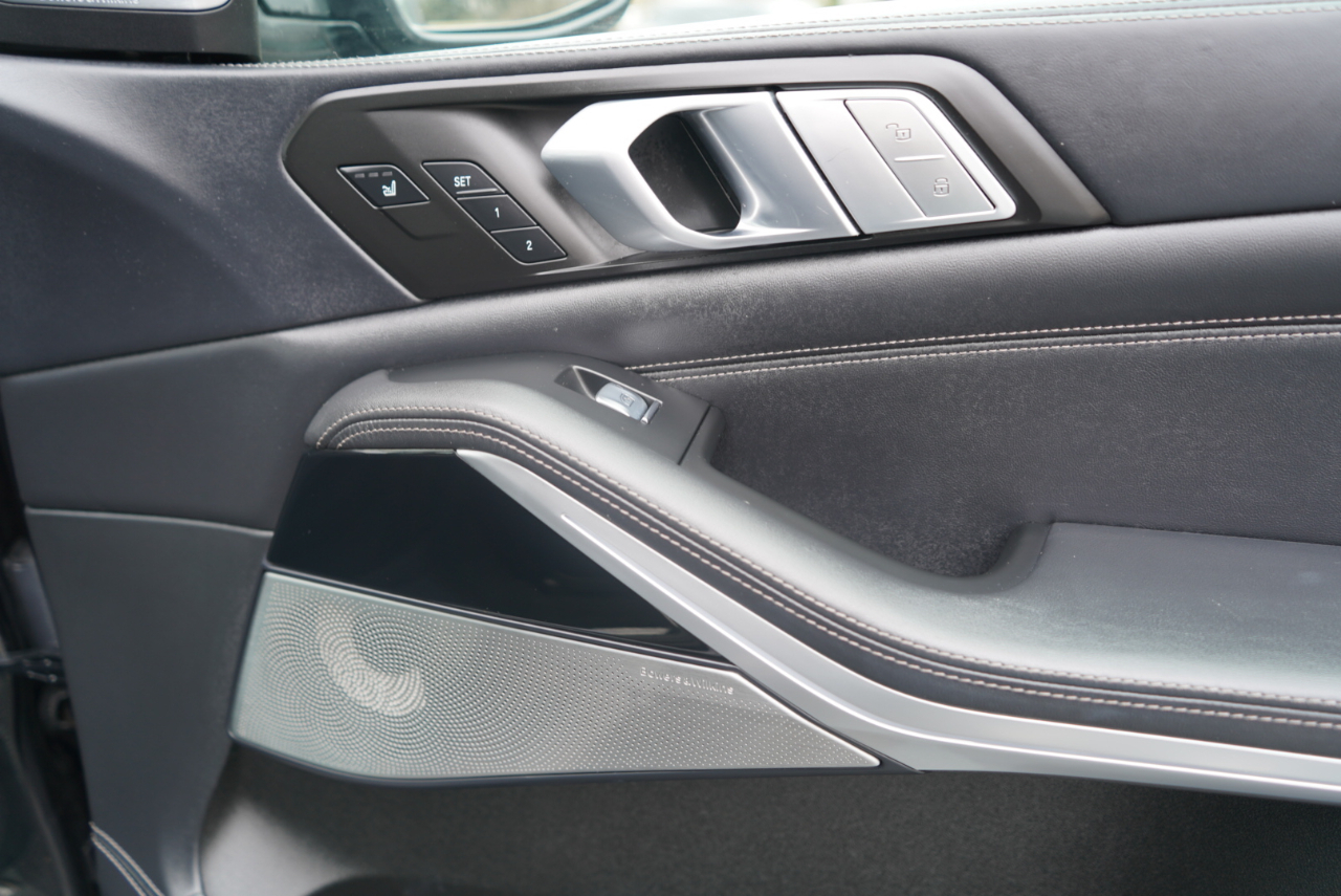 BMW X7 ALPINA XB7 Sports Activity Vehicle 2022