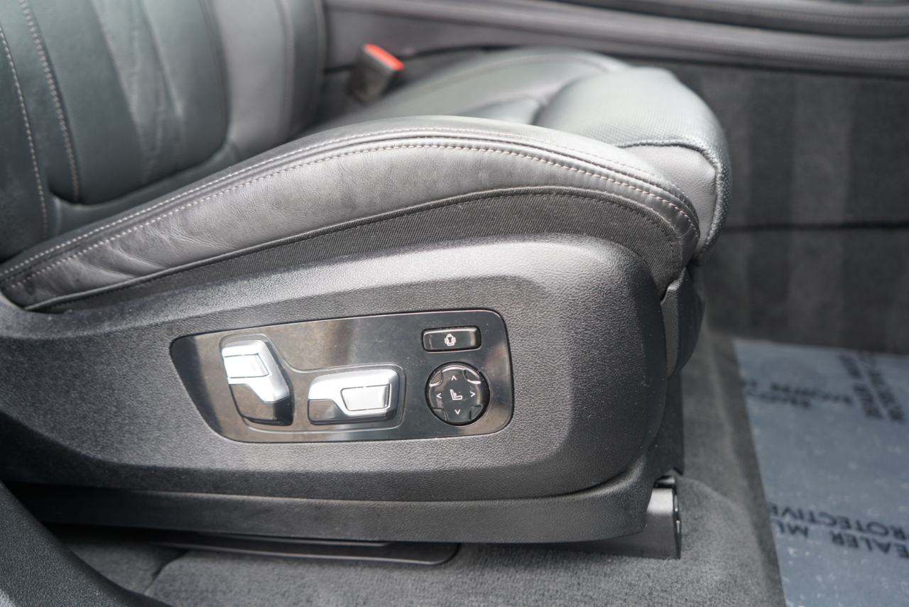 BMW X7 ALPINA XB7 Sports Activity Vehicle 2022