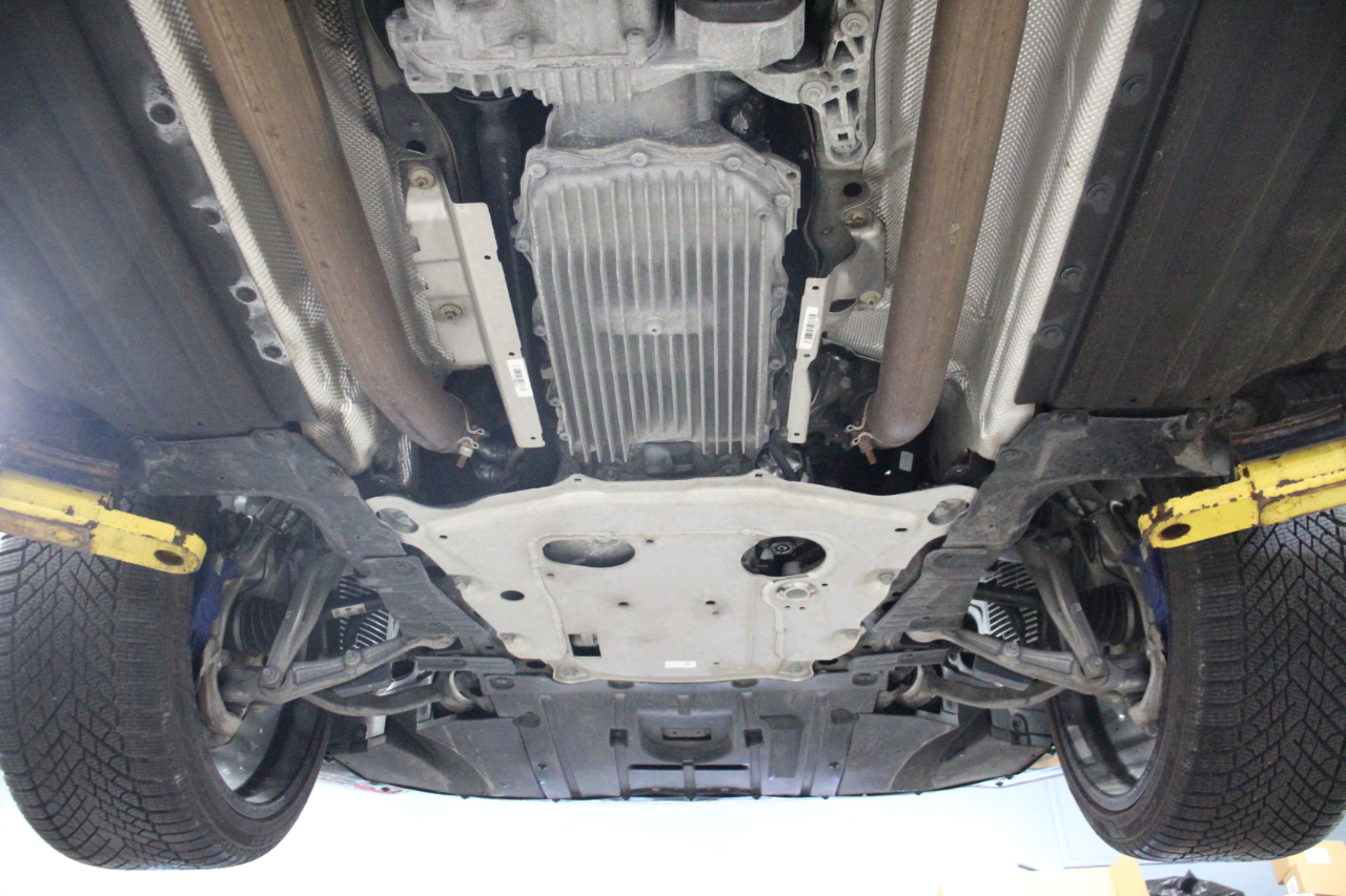 BMW X7 ALPINA XB7 Sports Activity Vehicle 2022