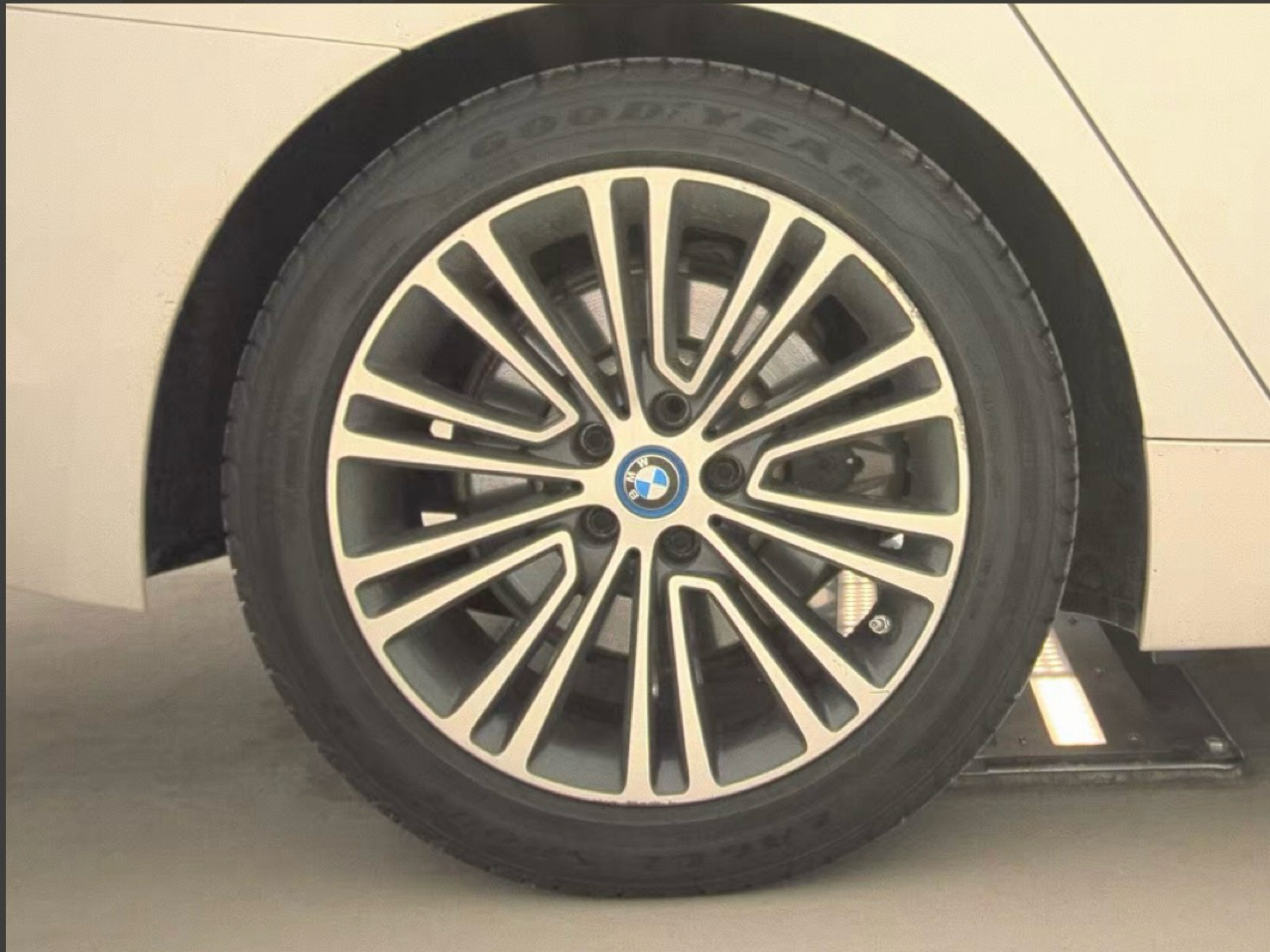 BMW 5 Series 530e xDrive iPerformance Plug-In Hybrid 2018