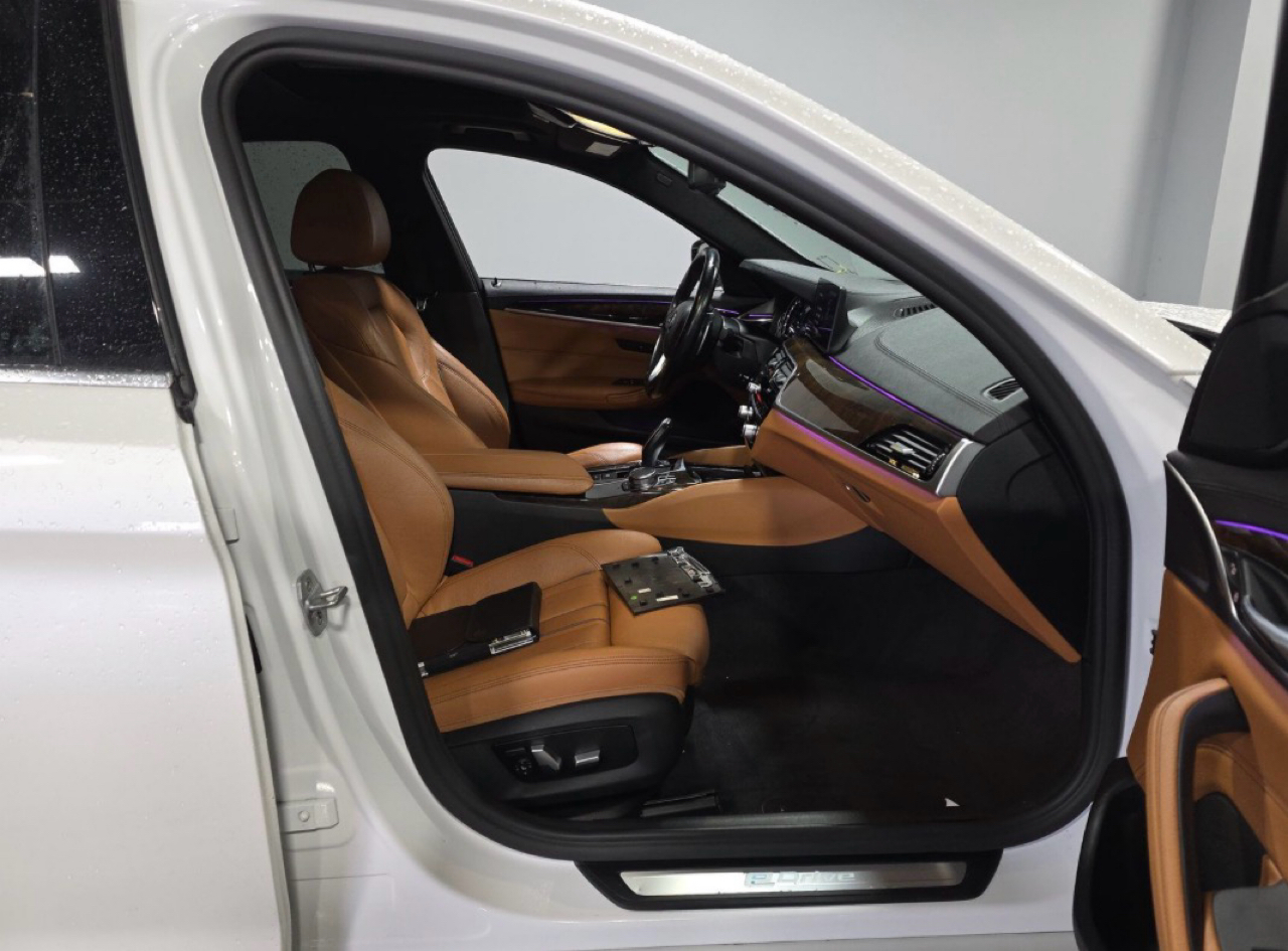 BMW 5 Series 530e xDrive iPerformance Plug-In Hybrid 2018