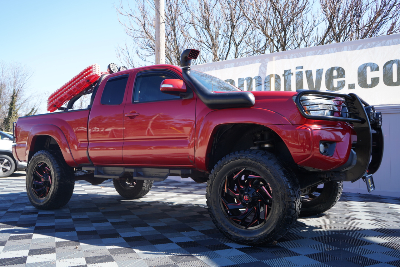 Toyota Tacoma 4WD Access Cab I4 AT (Natl) 2015