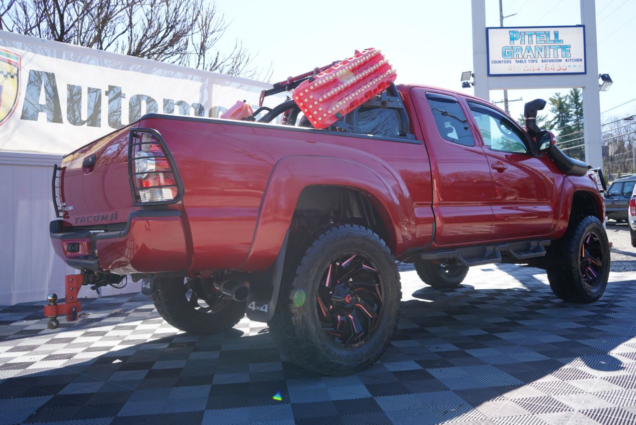 Toyota Tacoma 4WD Access Cab I4 AT (Natl) 2015