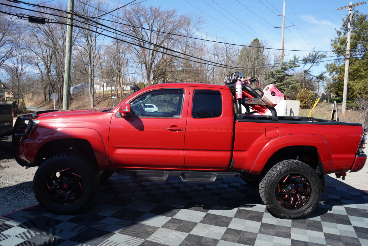 Toyota Tacoma 4WD Access Cab I4 AT (Natl) 2015