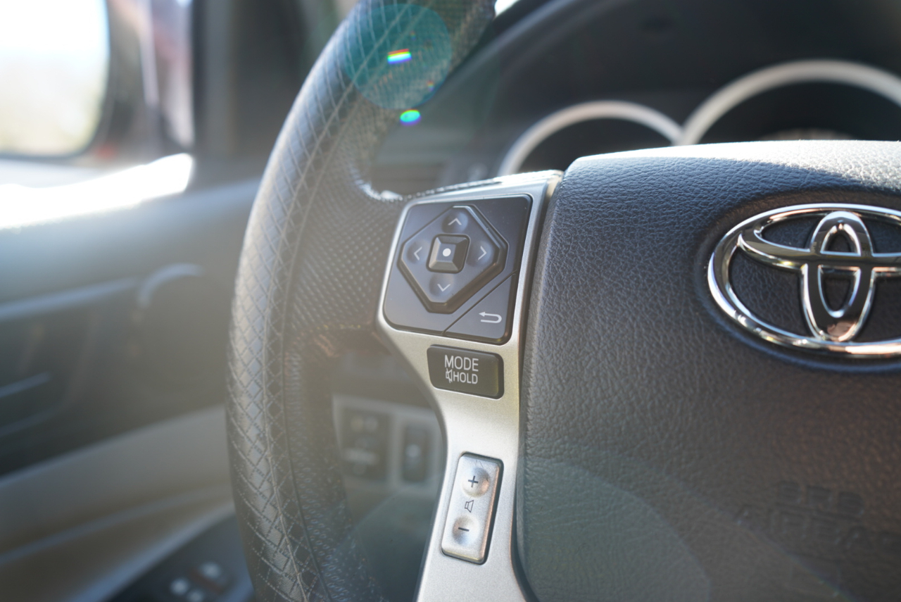 Toyota Tacoma 4WD Access Cab I4 AT (Natl) 2015