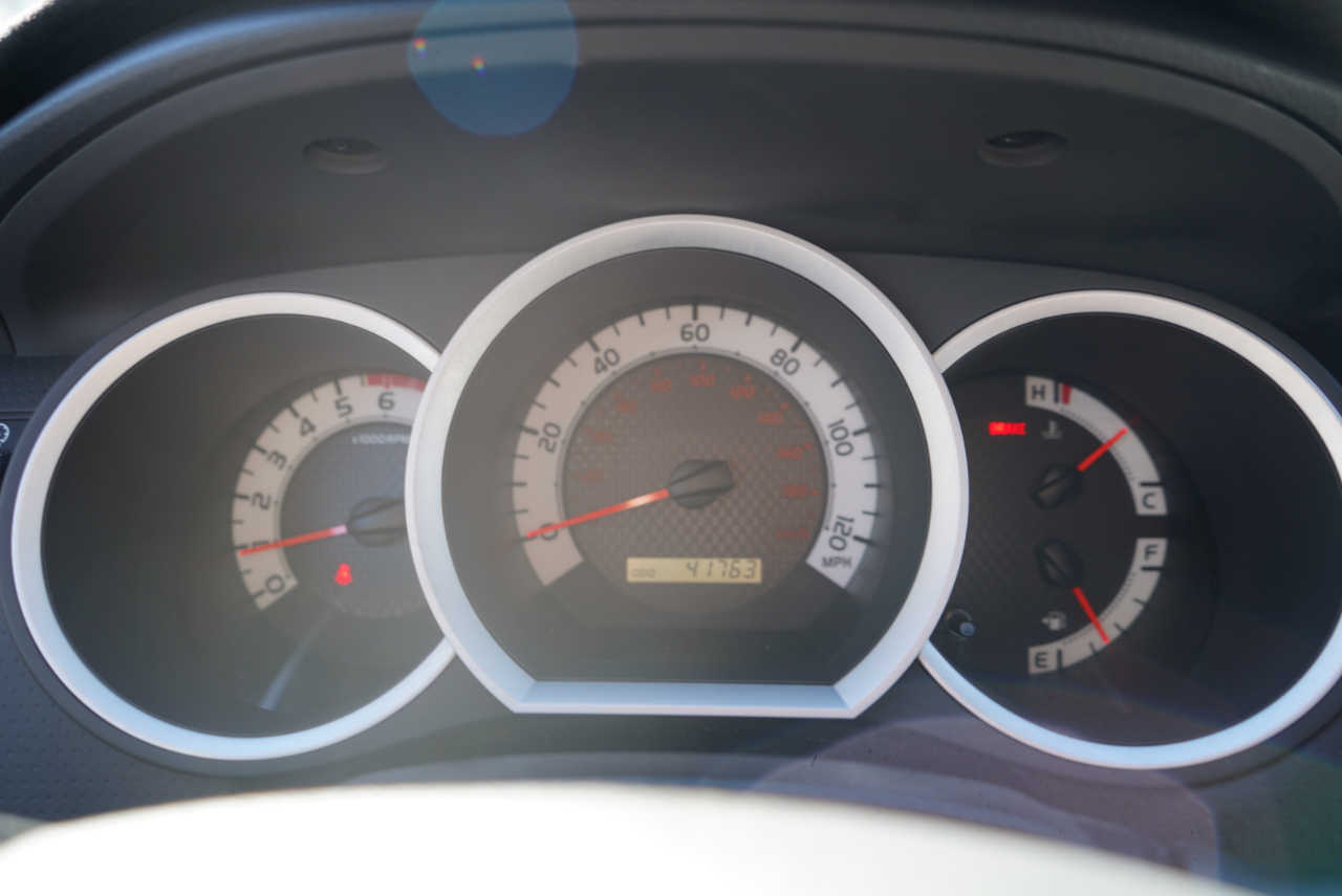 Toyota Tacoma 4WD Access Cab I4 AT (Natl) 2015