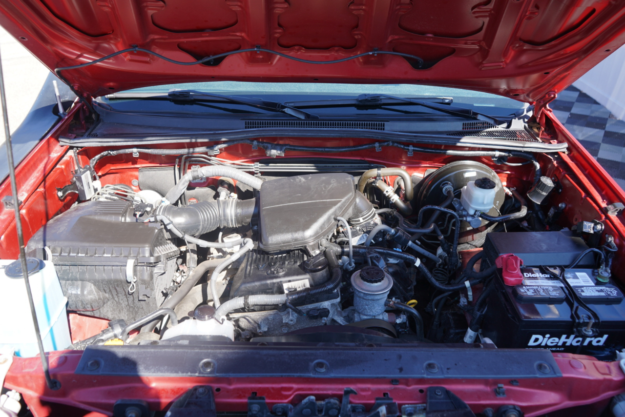 Toyota Tacoma 4WD Access Cab I4 AT (Natl) 2015