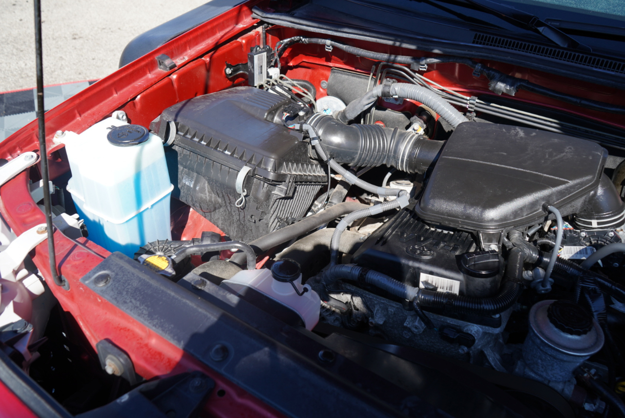 Toyota Tacoma 4WD Access Cab I4 AT (Natl) 2015