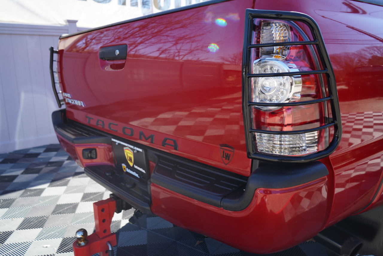 Toyota Tacoma 4WD Access Cab I4 AT (Natl) 2015