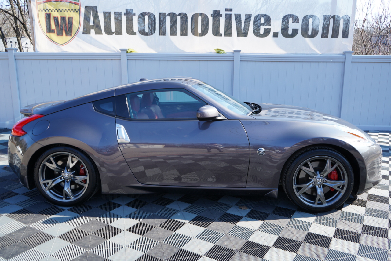 Nissan 370Z 2dr Cpe Manual Touring 2010