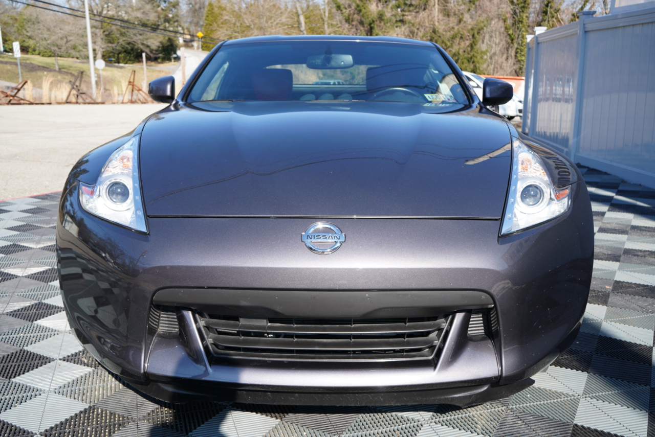 Nissan 370Z 2dr Cpe Manual Touring 2010