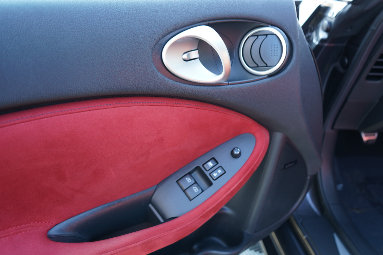 Nissan 370Z 2dr Cpe Manual Touring 2010