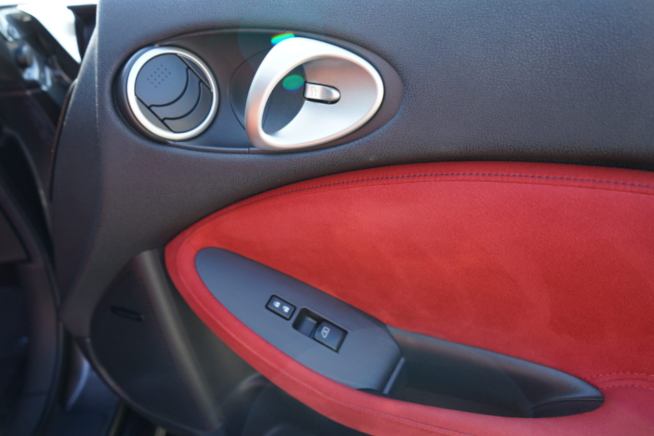 Nissan 370Z 2dr Cpe Manual Touring 2010