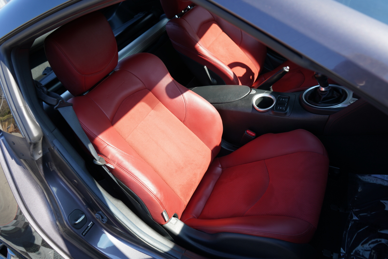 Nissan 370Z 2dr Cpe Manual Touring 2010