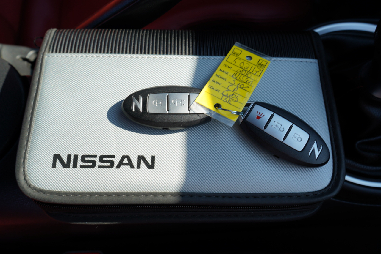 Nissan 370Z 2dr Cpe Manual Touring 2010