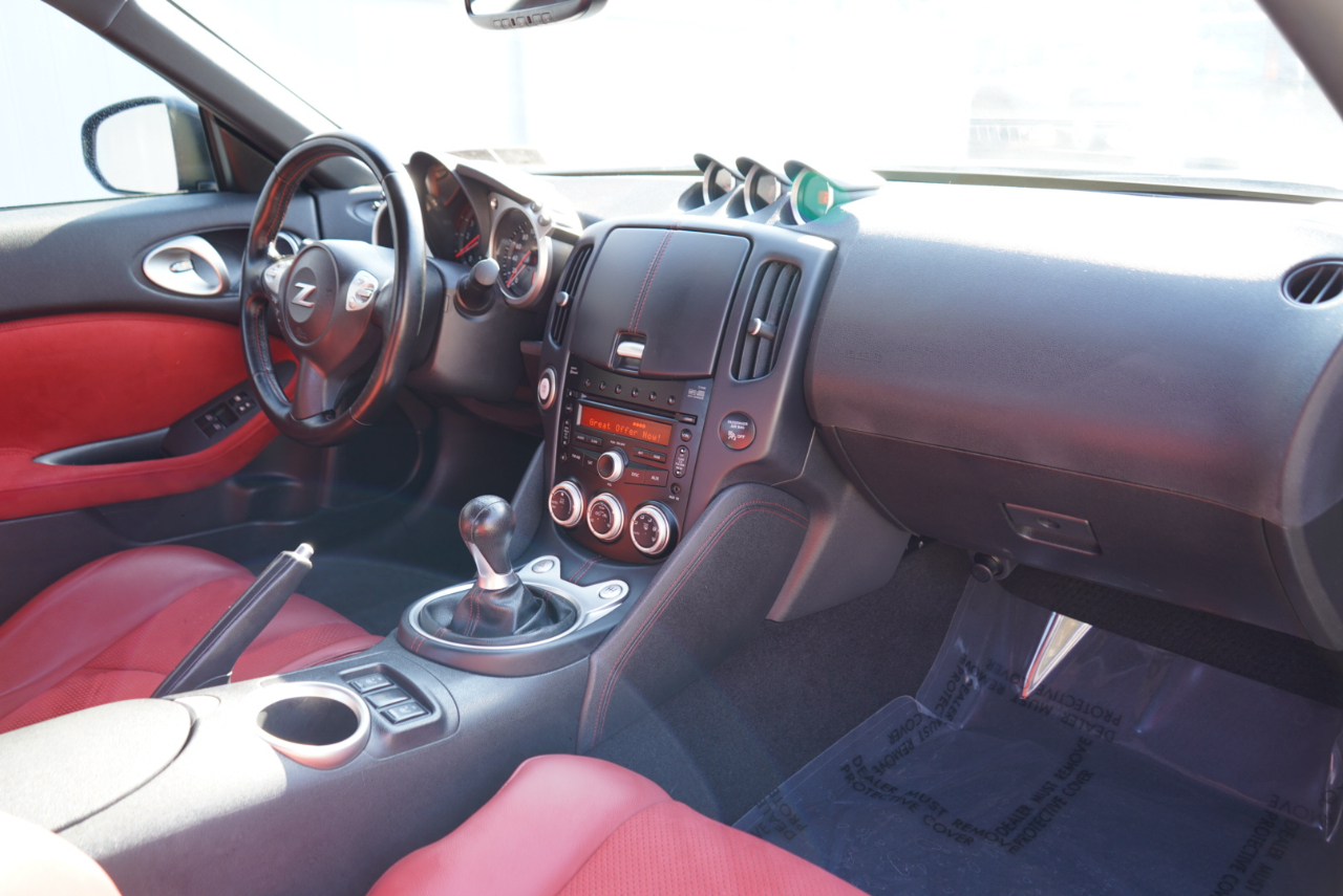 Nissan 370Z 2dr Cpe Manual Touring 2010