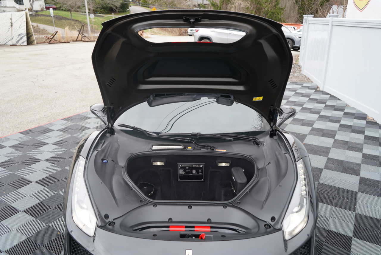 Ferrari 488 PISTA Coupe 2020