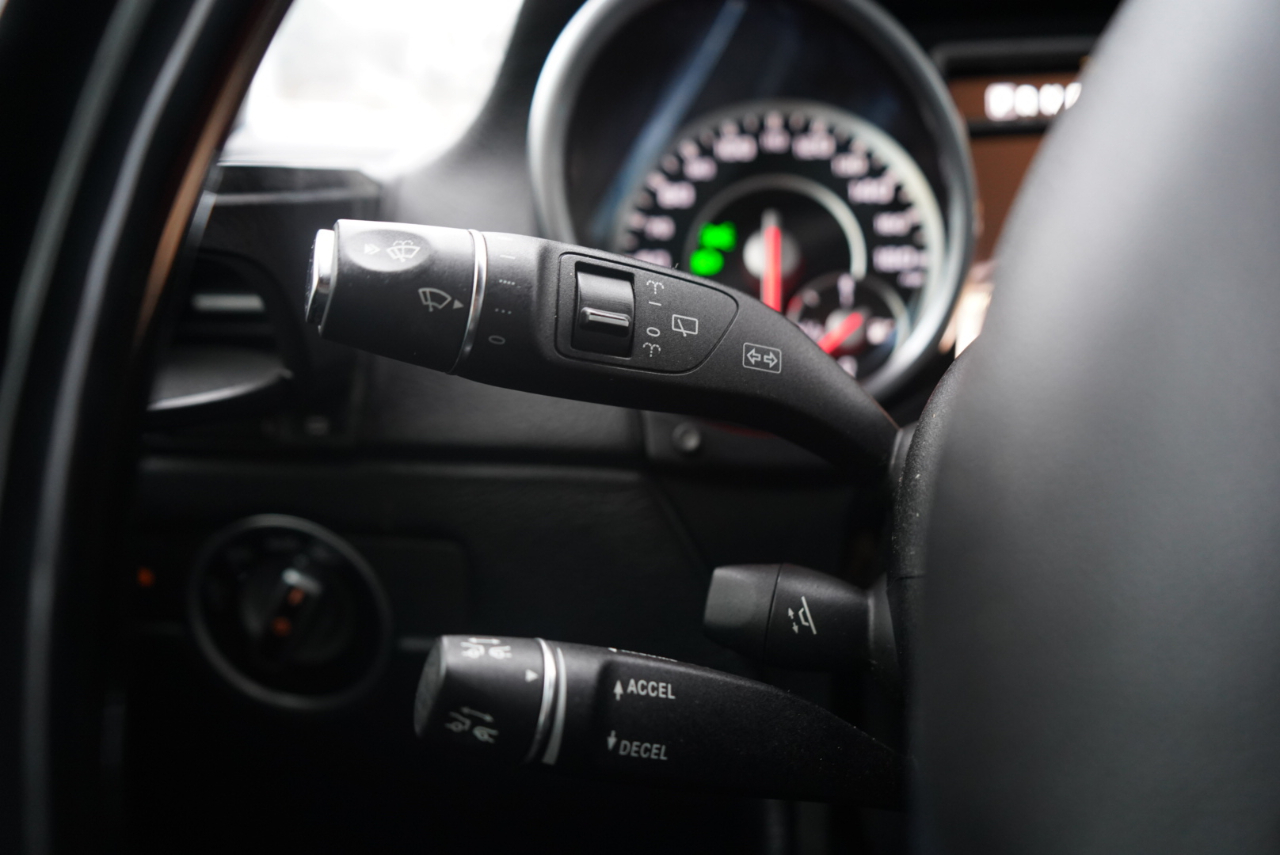 Mercedes-Benz G-Class 4MATIC 4dr G 63 AMG 2013