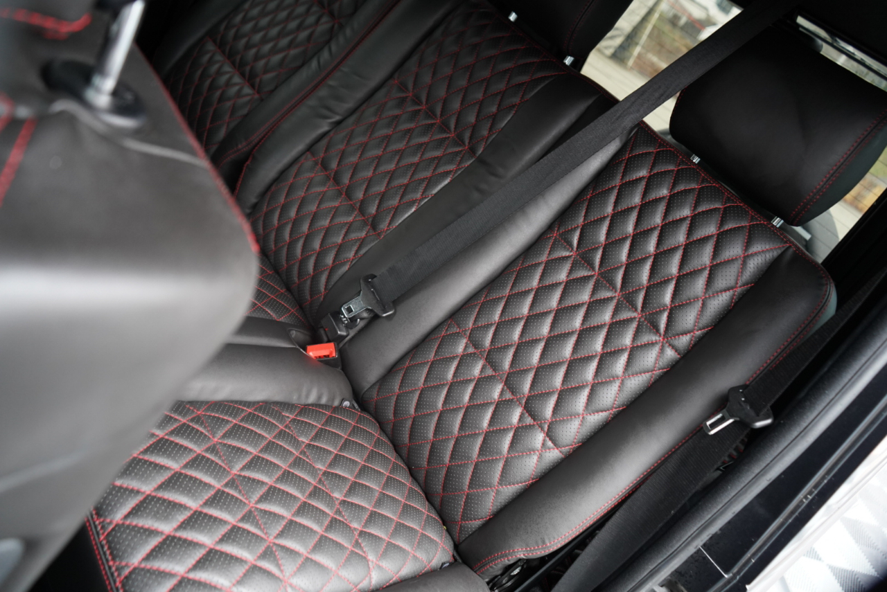 Mercedes-Benz G-Class 4MATIC 4dr G 63 AMG 2013