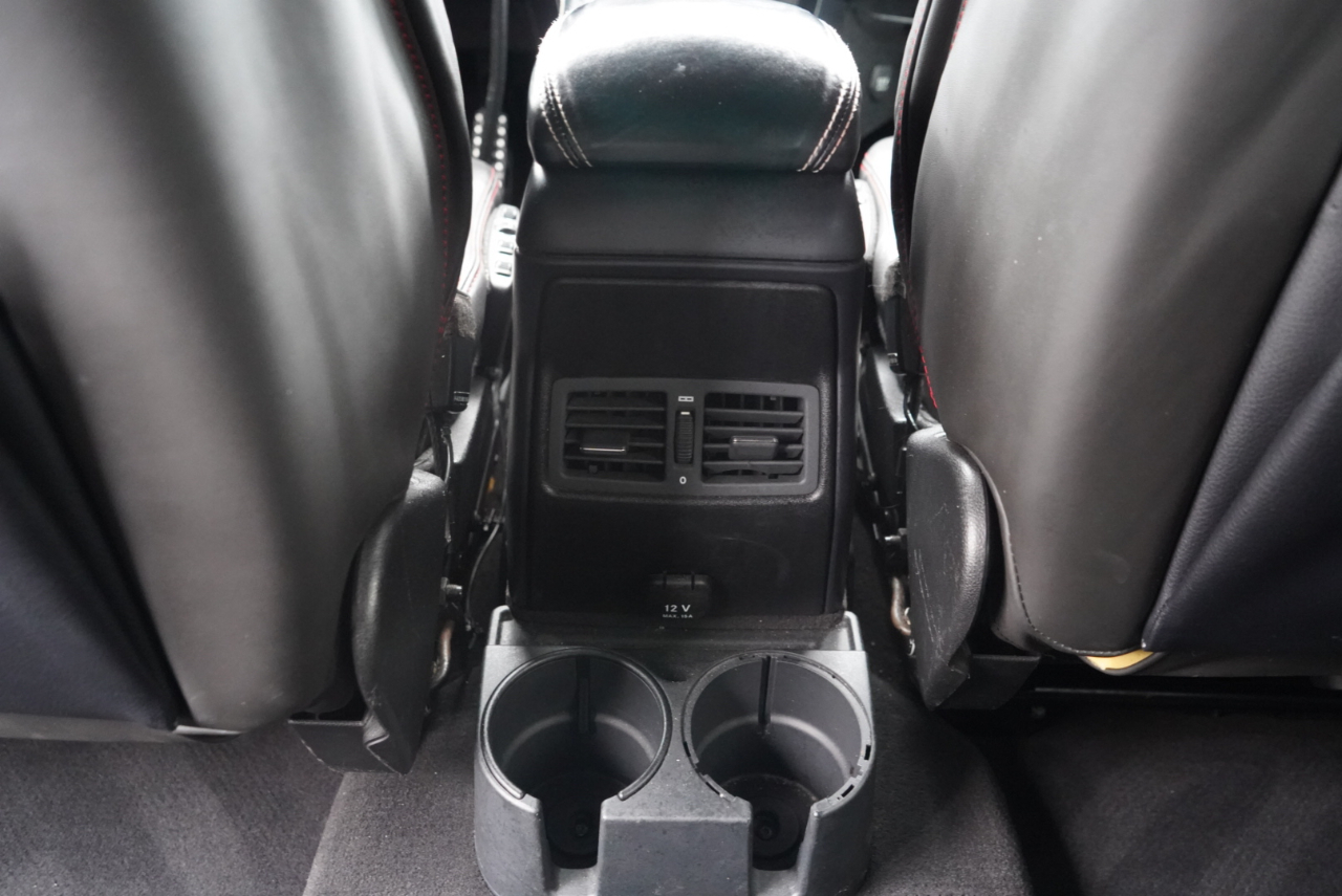 Mercedes-Benz G-Class 4MATIC 4dr G 63 AMG 2013