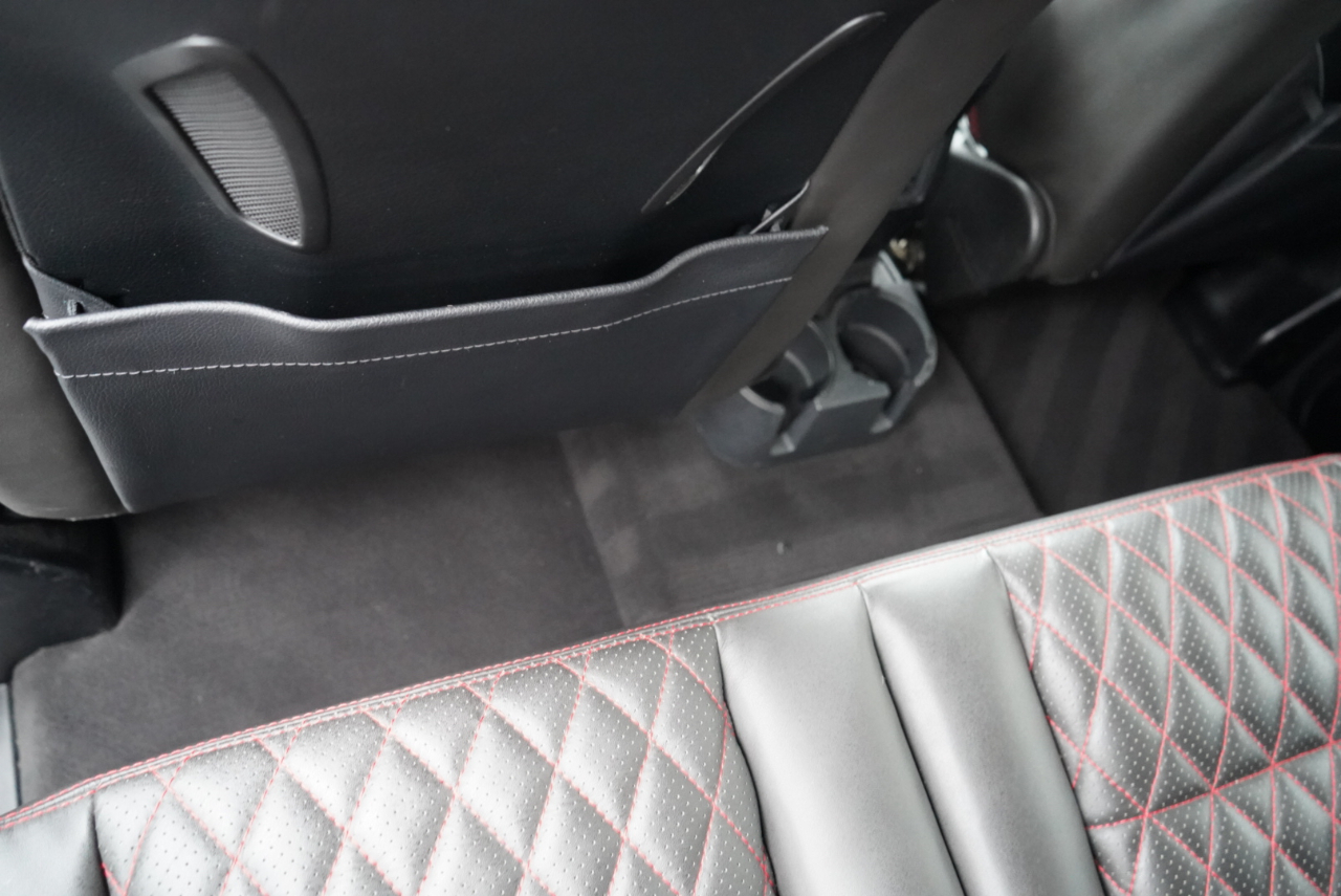 Mercedes-Benz G-Class 4MATIC 4dr G 63 AMG 2013