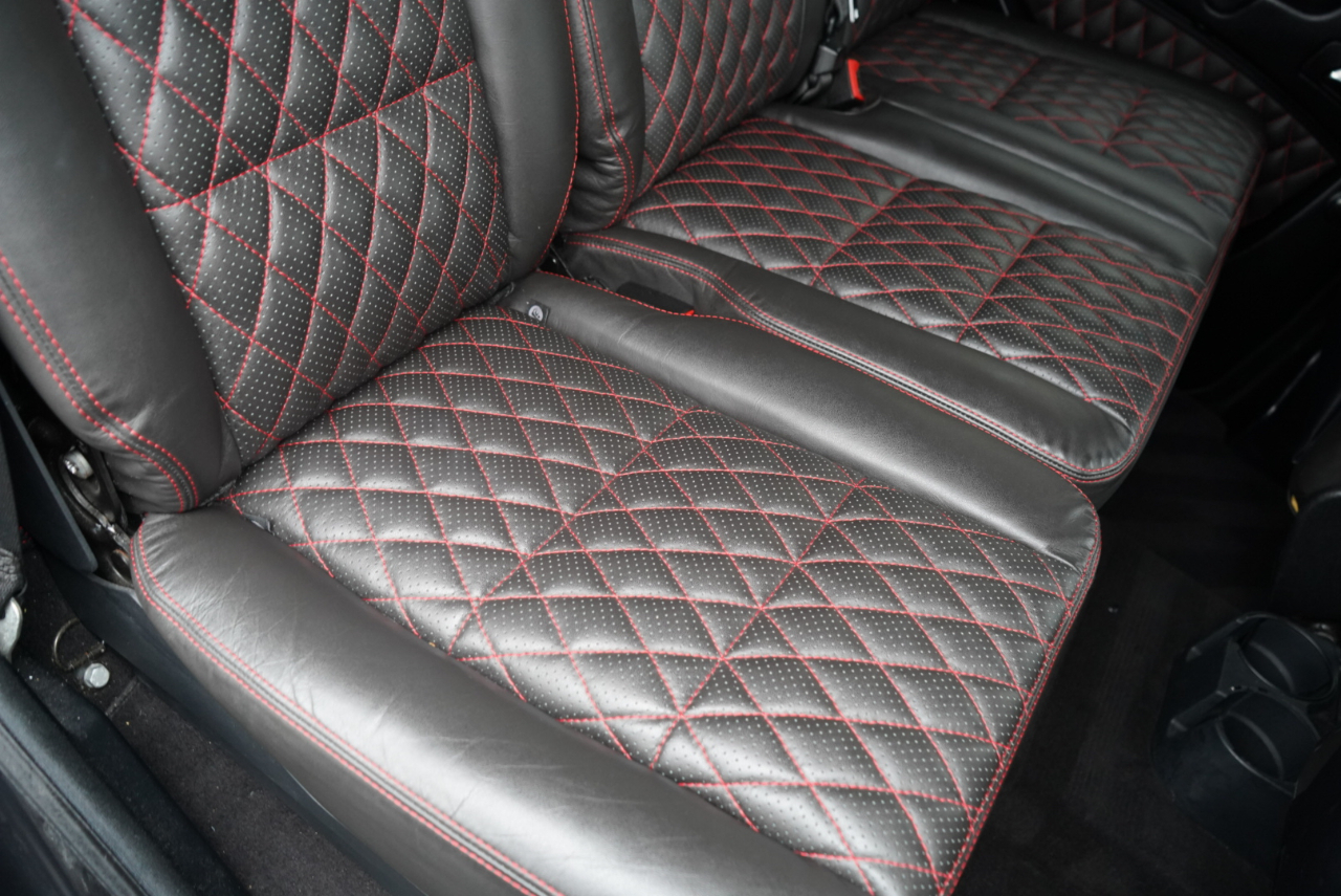 Mercedes-Benz G-Class 4MATIC 4dr G 63 AMG 2013