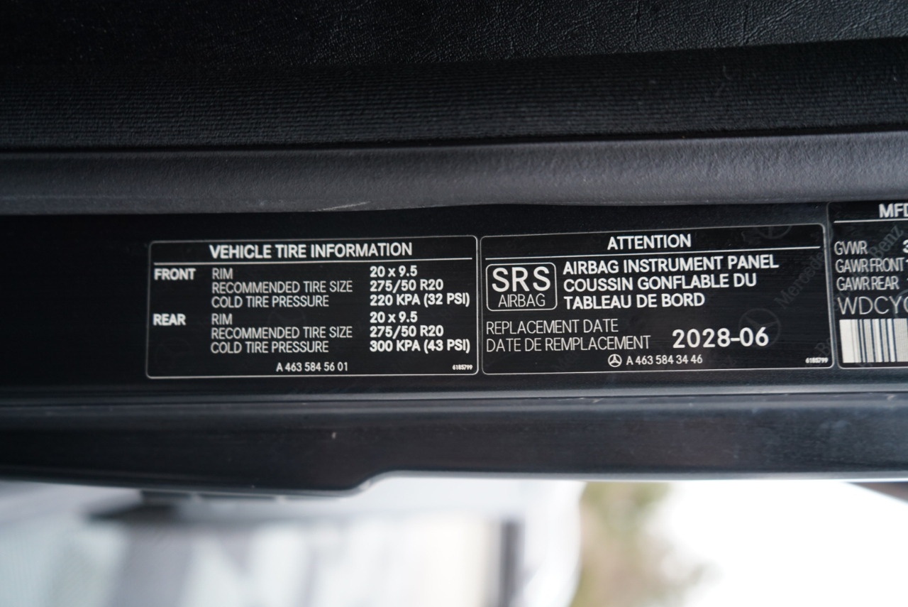 Mercedes-Benz G-Class 4MATIC 4dr G 63 AMG 2013