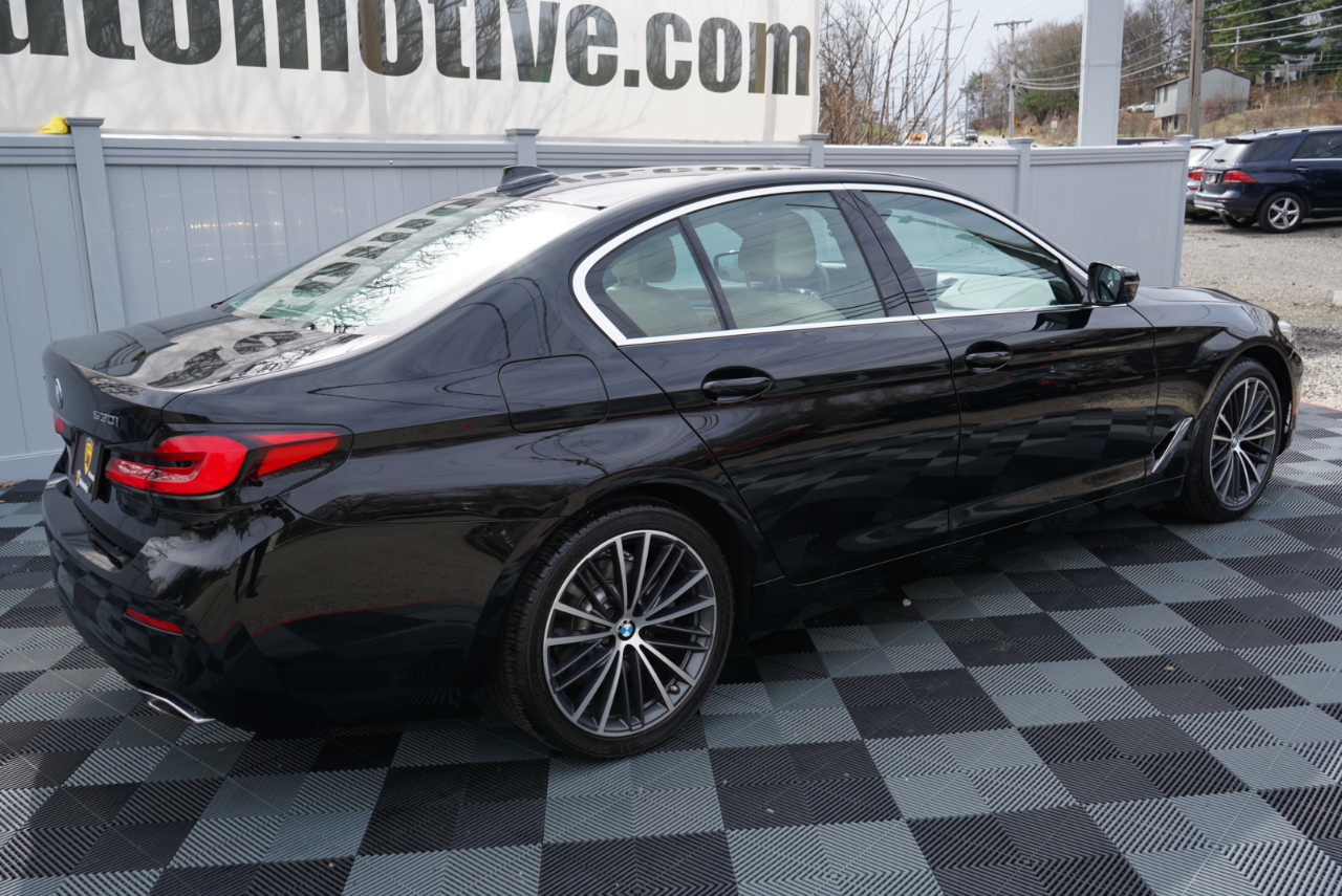 BMW 5 Series 530i xDrive Sedan 2021