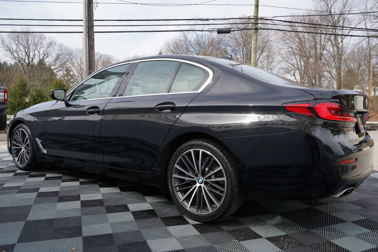 BMW 5 Series 530i xDrive Sedan 2021